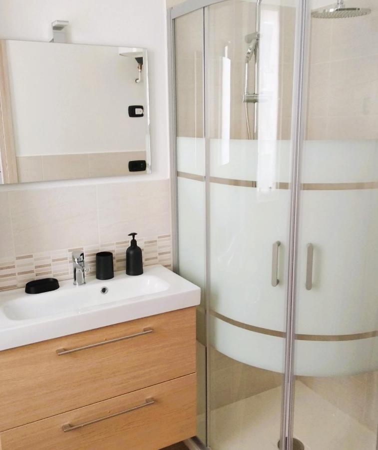 La Petite Maison Apartment Agrate Brianza Luaran gambar